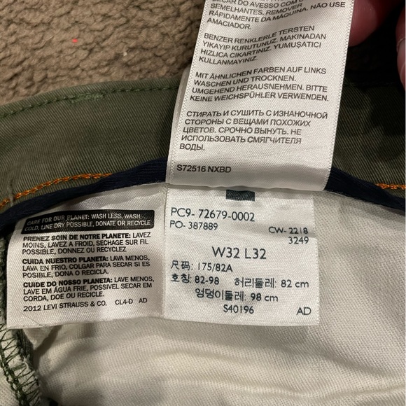 Dockers Pants - Picture 2 of 4
